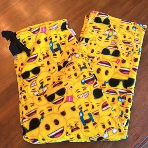 Emoji brand super soft pajama/lounge pants. Women’s L. Great condition.